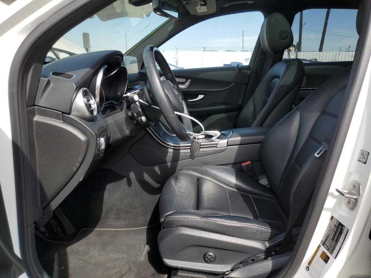 2017 Mercedes-Benz GLC - Image 7