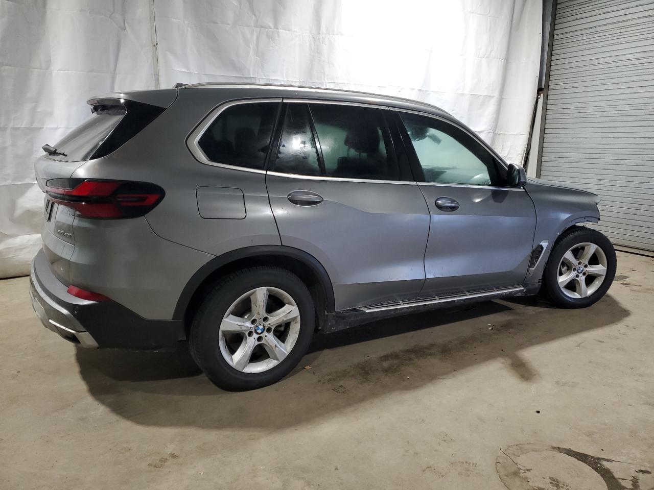 2024 BMW X5 - Image 3