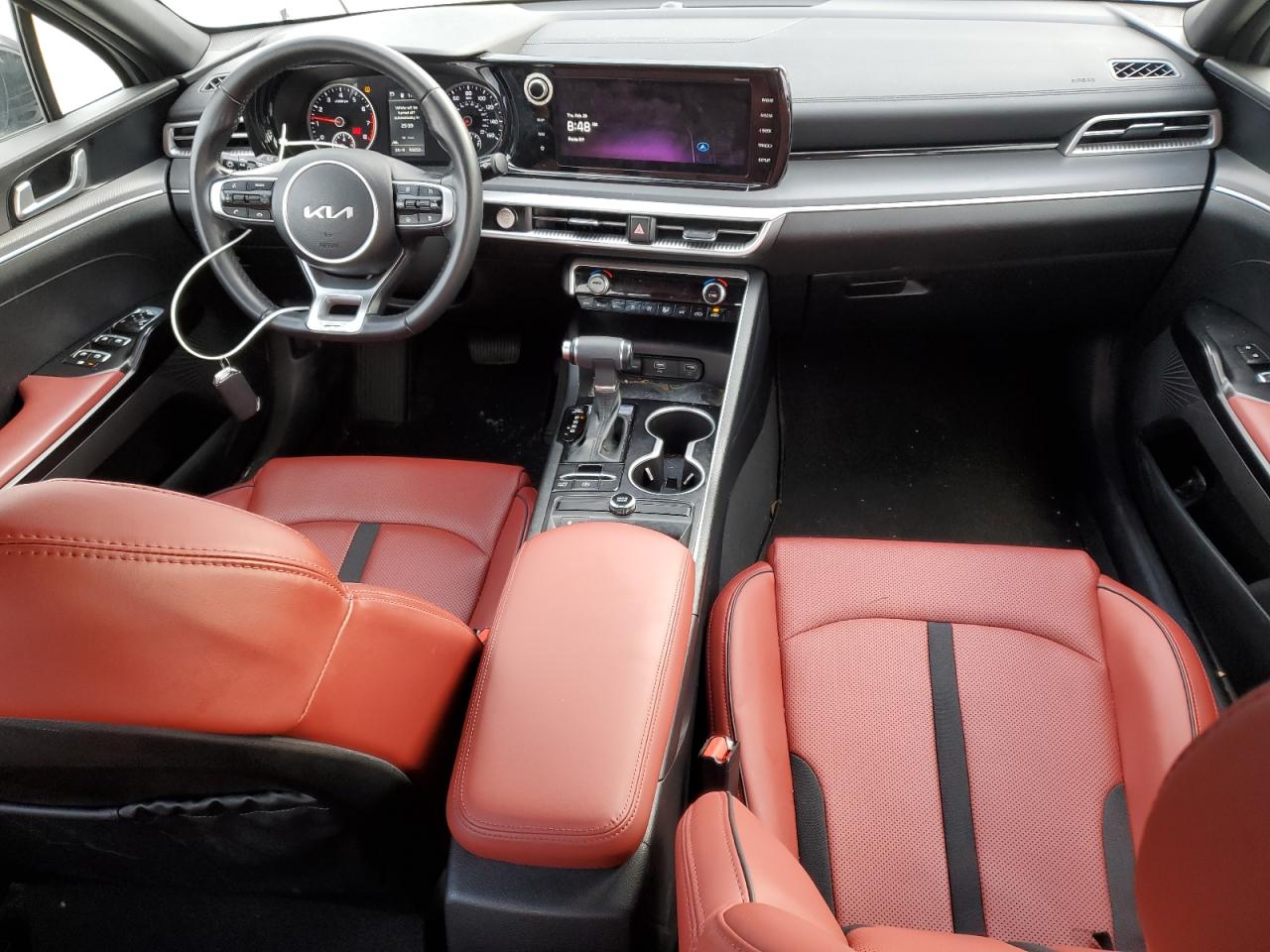2023 Kia K5 - Image 8