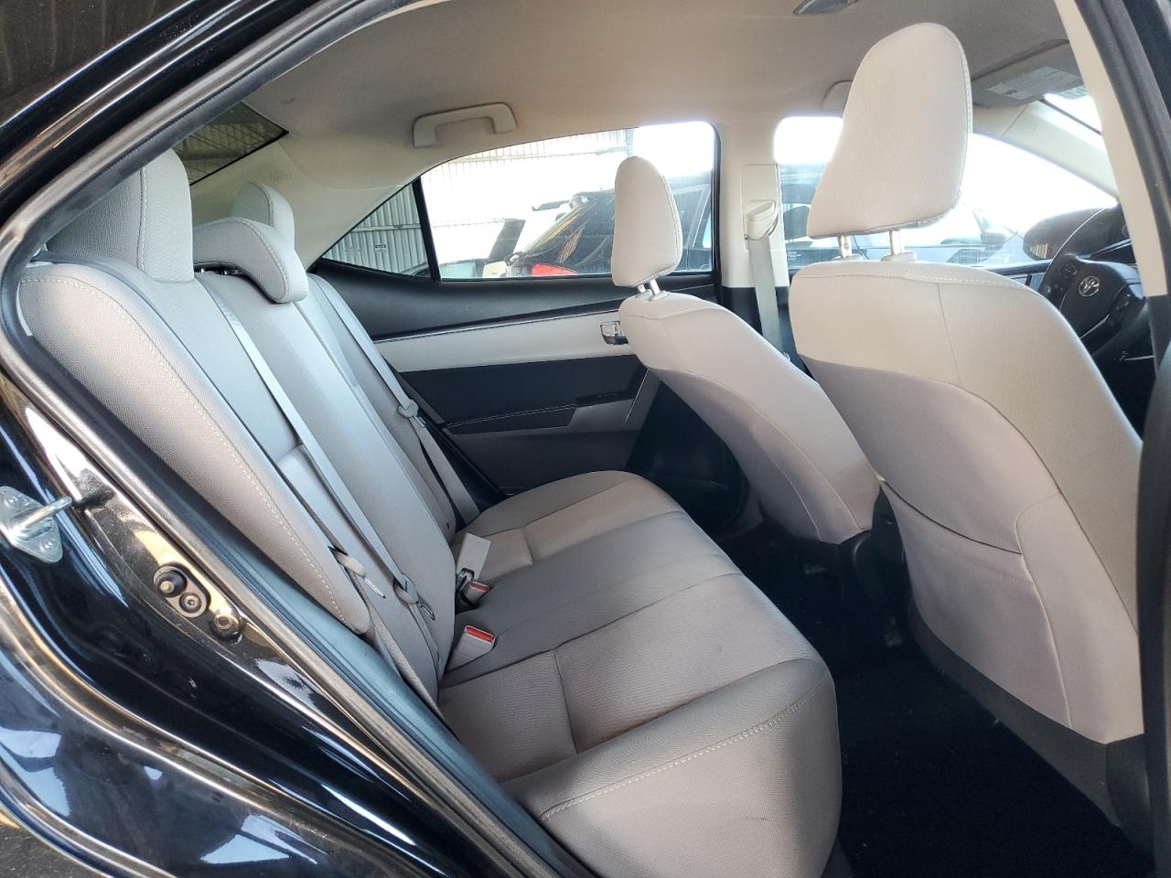 2014 Toyota Corolla - Image 10