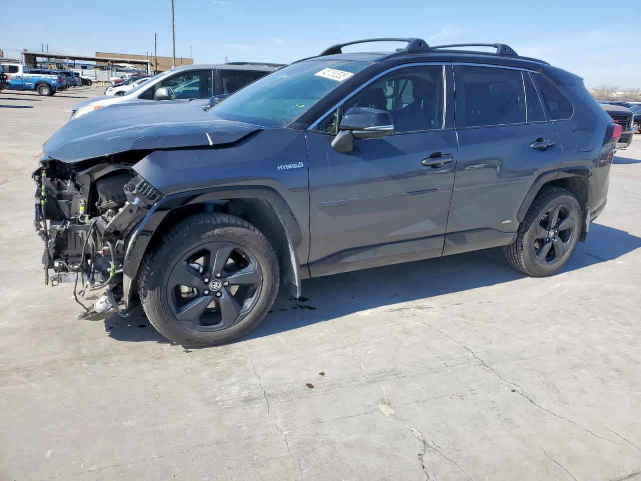 2020 Toyota RAV 4 - Image 1