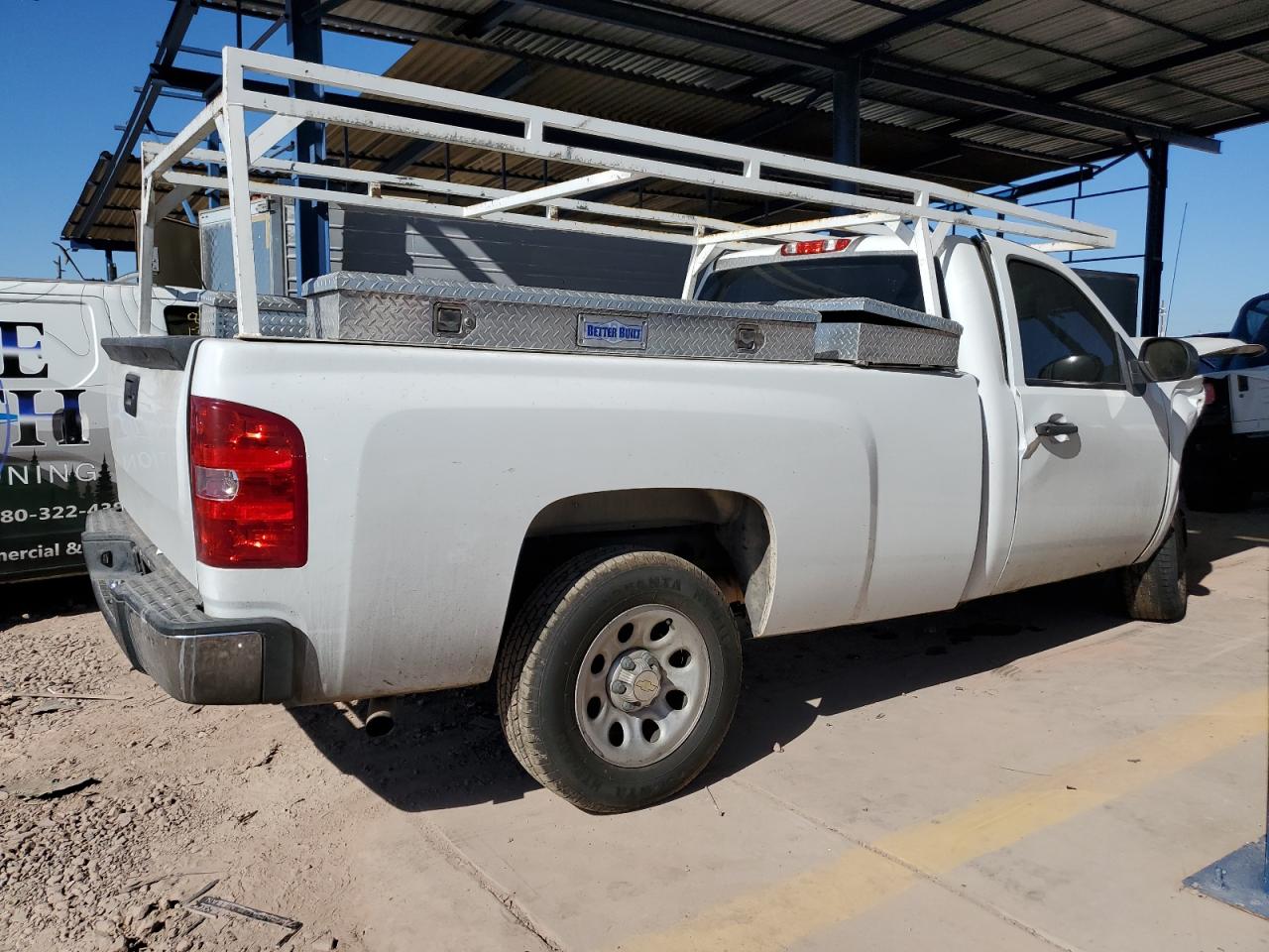 2012 Chevrolet Silverado - Image 3