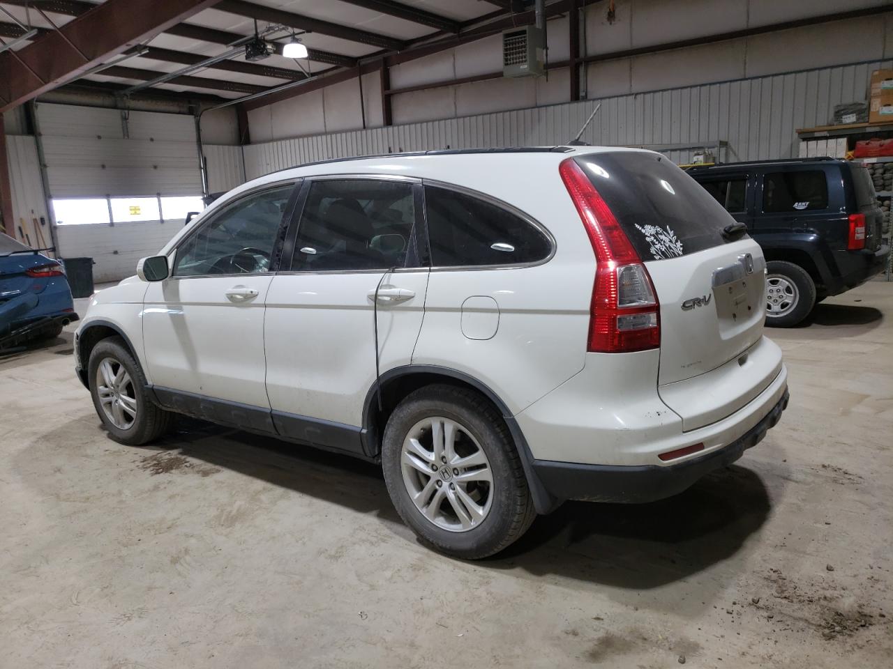 2011 Honda CR-V - Image 2