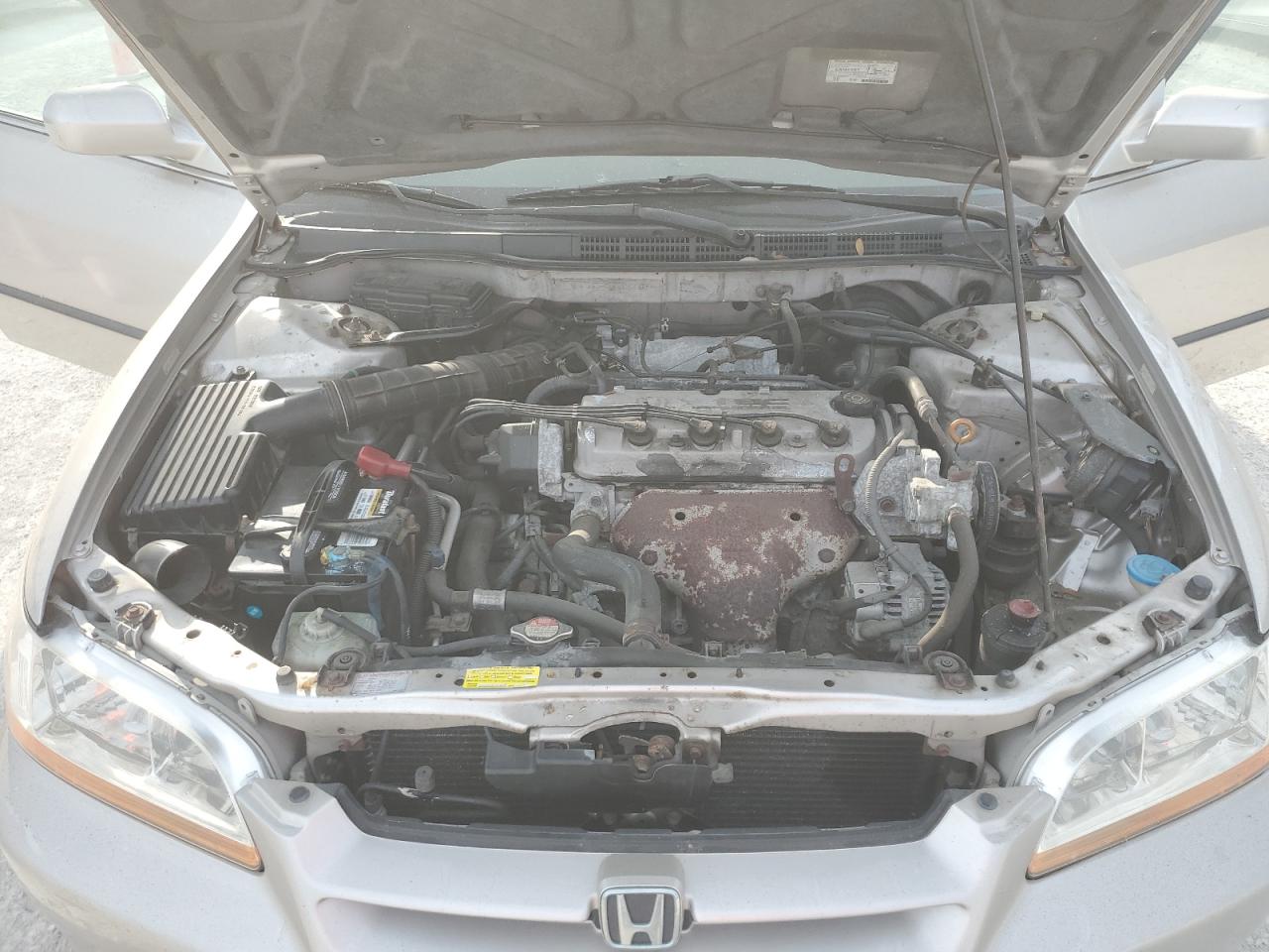 1998 Honda Accord Lx VIN: 1HGCG5649WA173889 Lot: 45975885