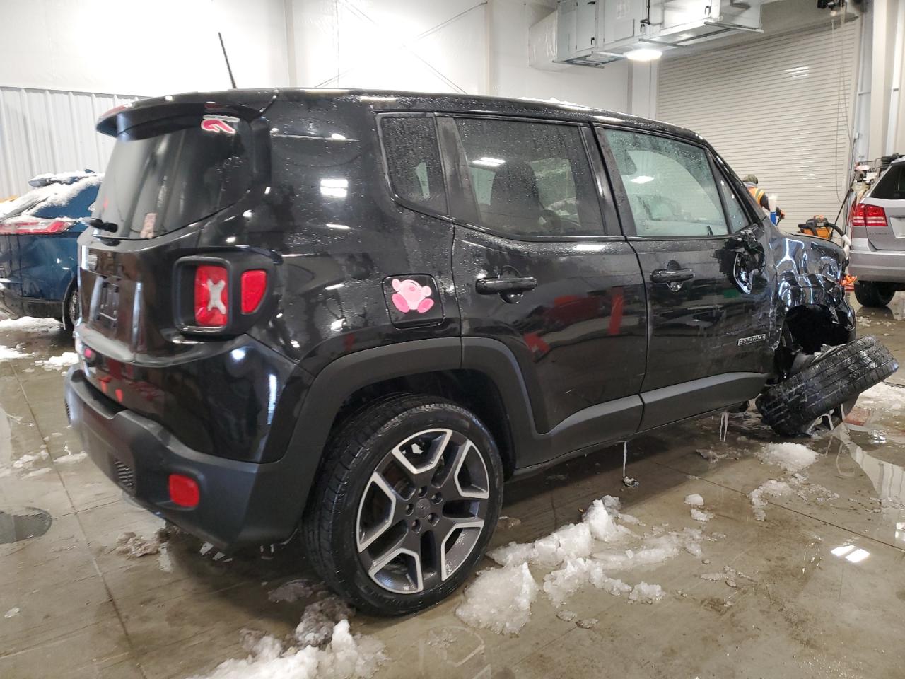 2021 Jeep Renegade - Image 3