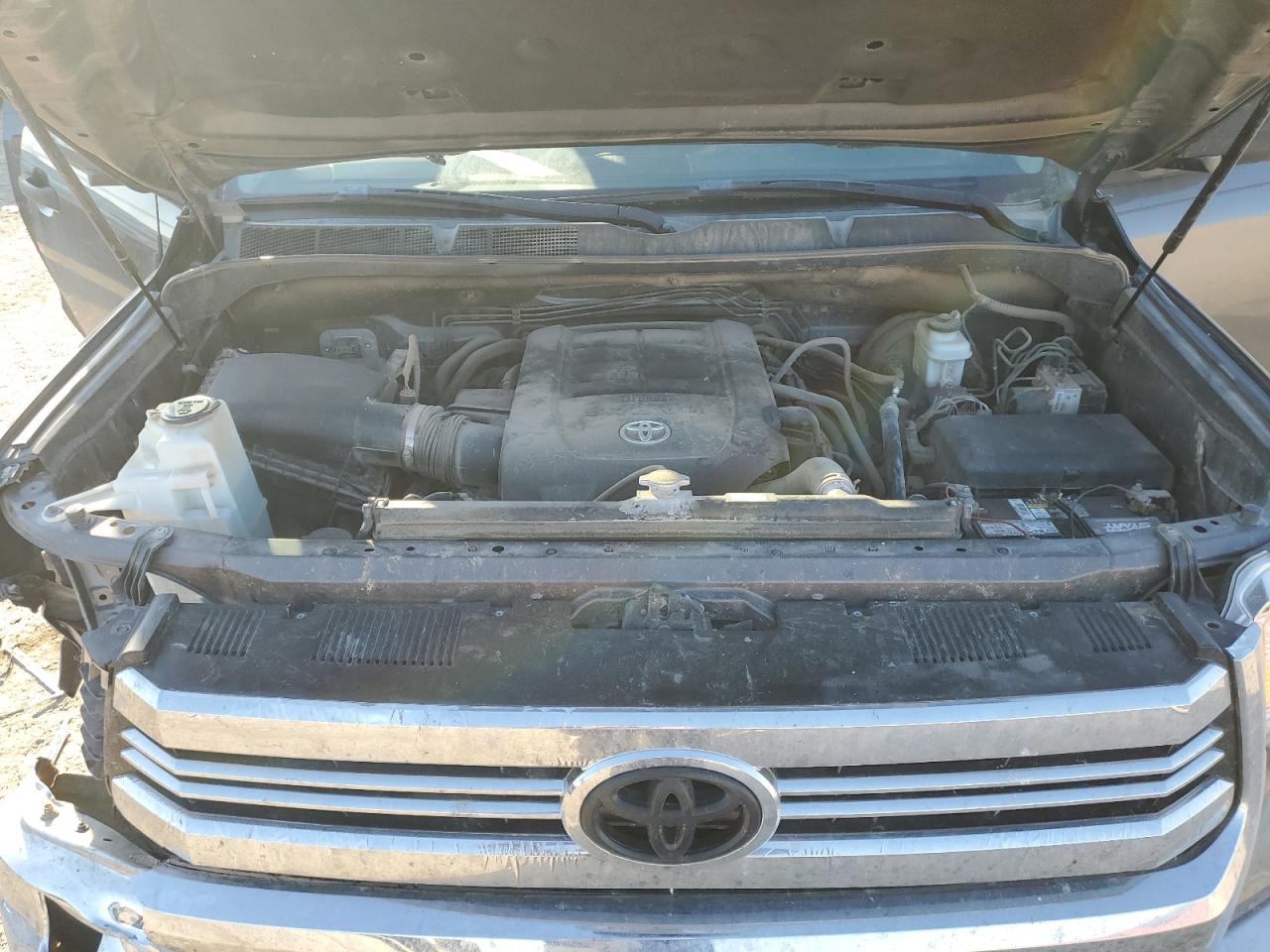 2017 Toyota Tundra - Image 12