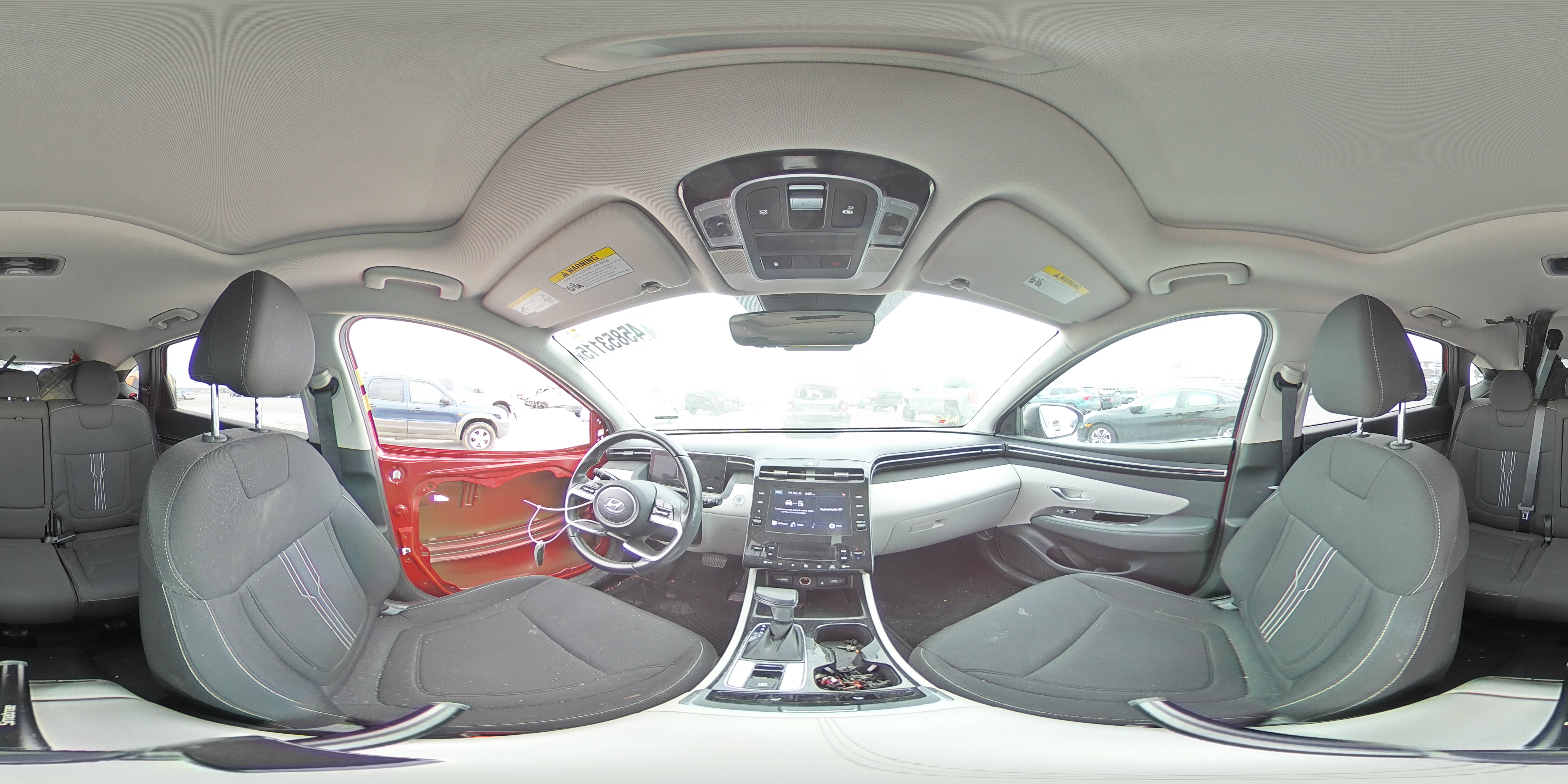 2022 Hyundai Tucson - Image 12