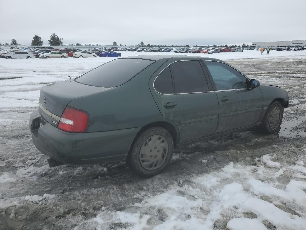 2001 Nissan Altima - Image 3