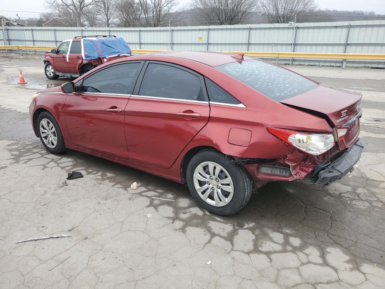 2012 Hyundai Sonata - Image 2