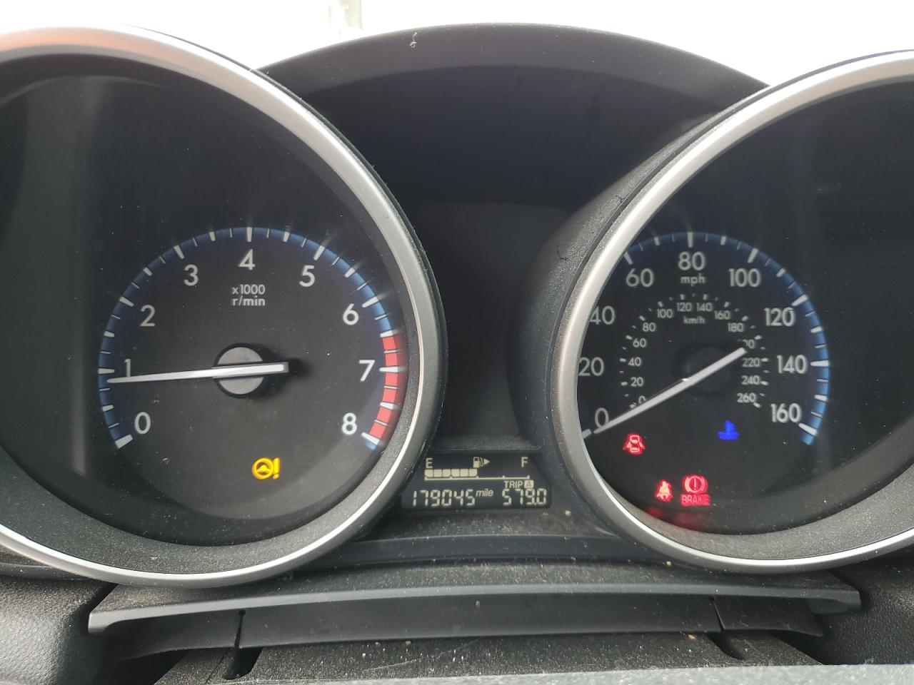 2013 Mazda 3 - Image 9