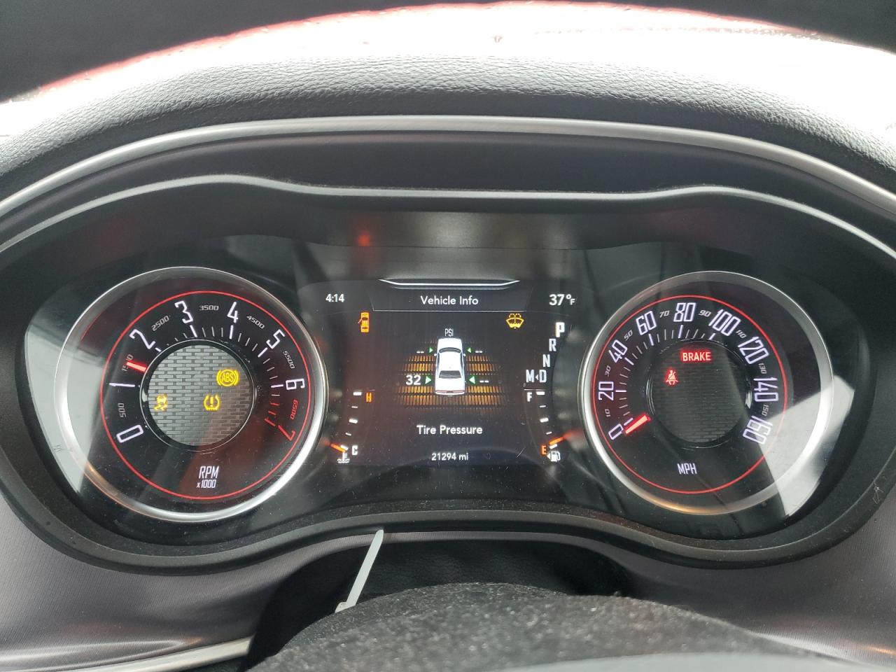 2019 Dodge Challenger - Image 9