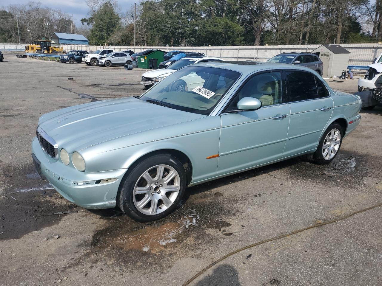 2004 Jaguar XJ - Image 1