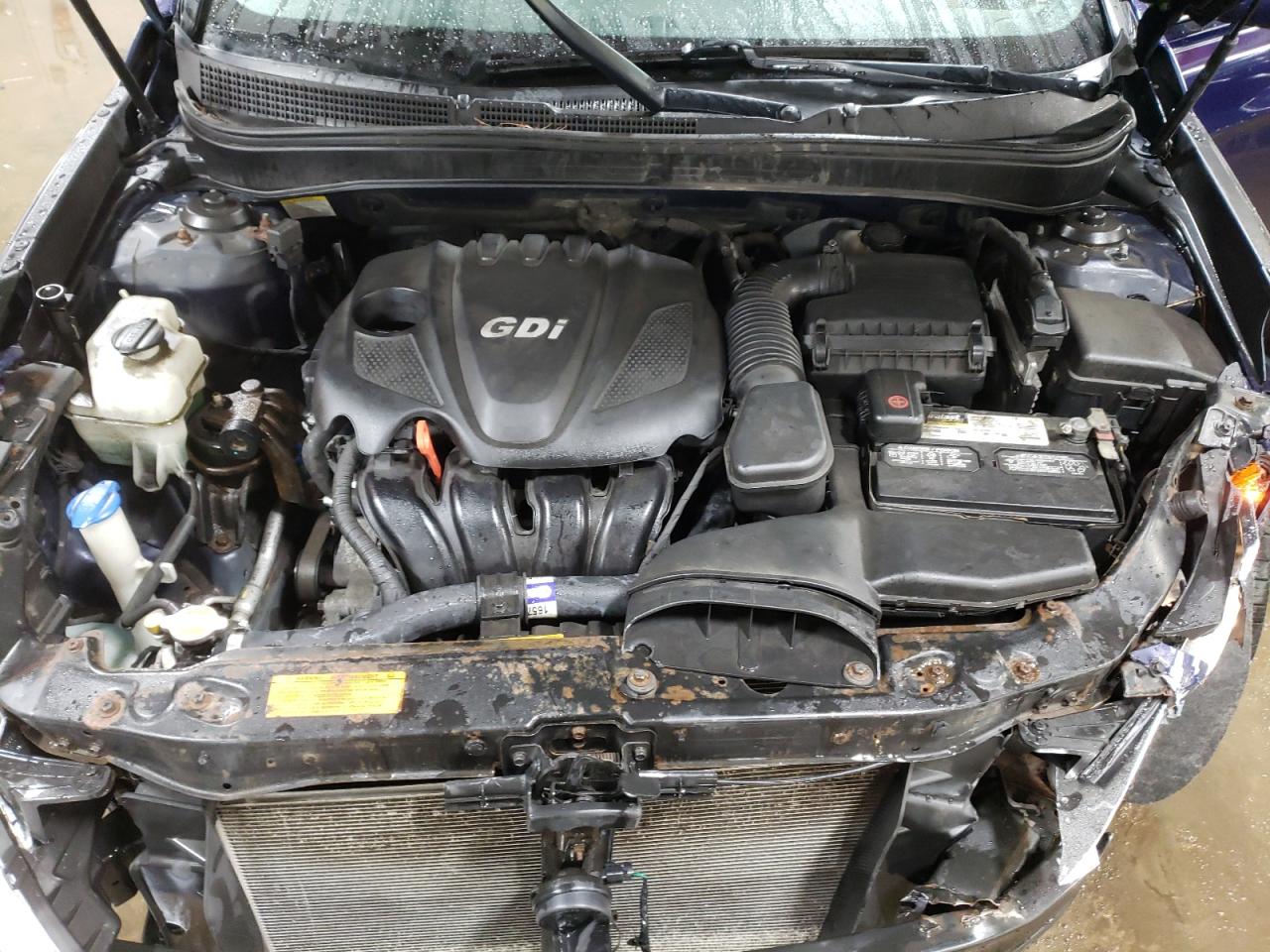 2013 Hyundai Sonata - Image 11