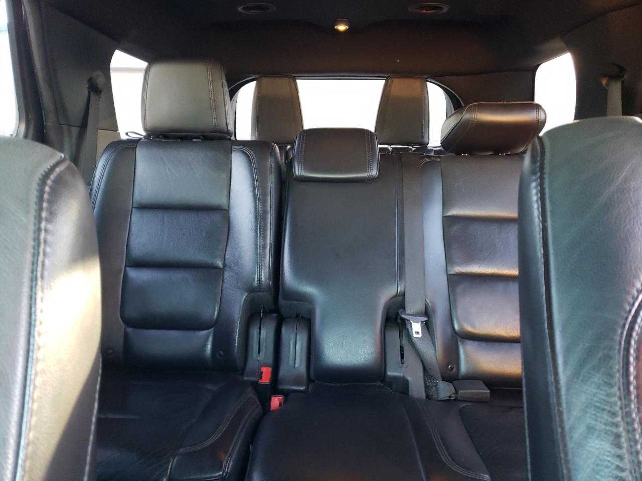 2013 Ford Explorer - Image 10