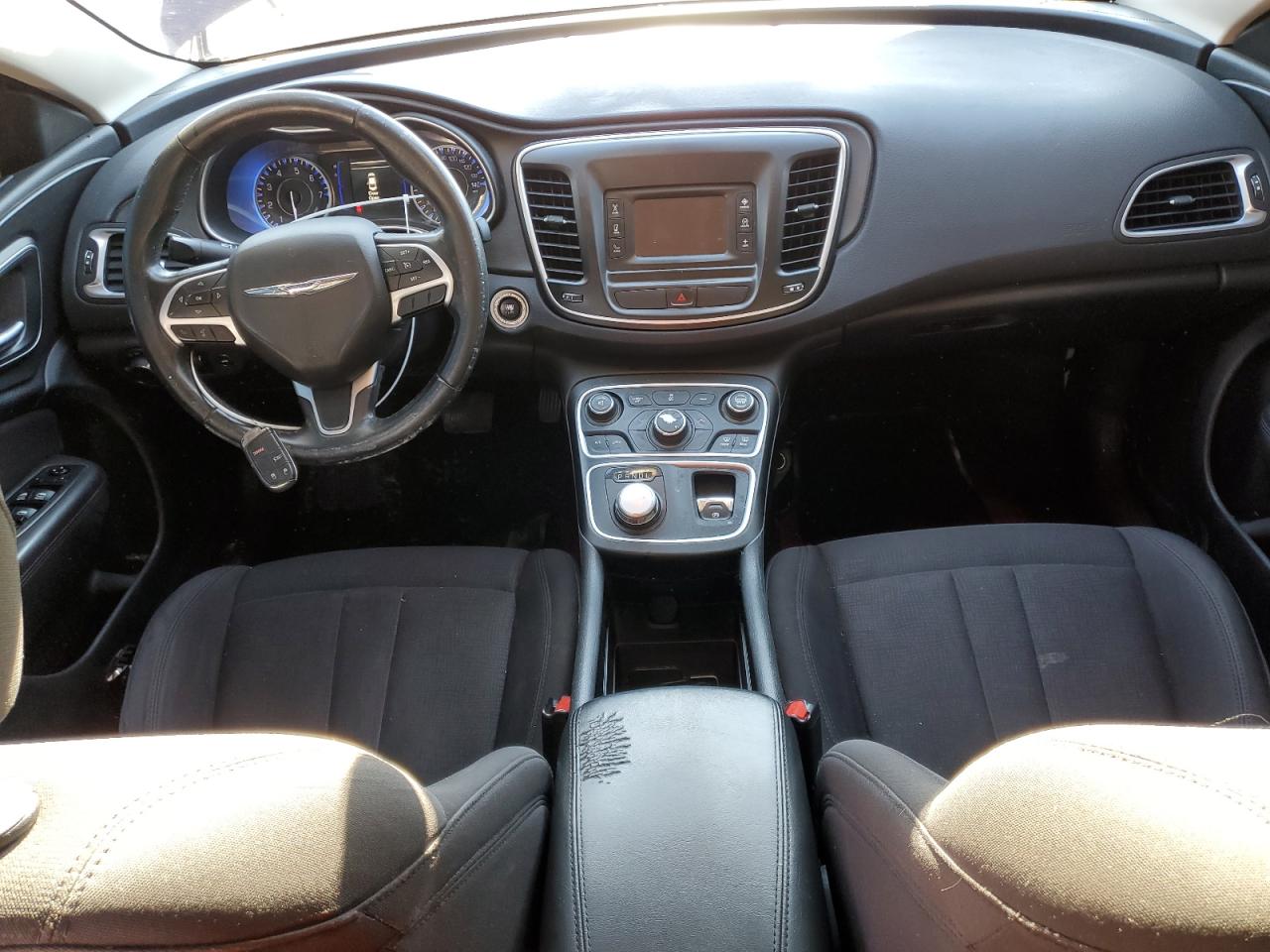 2015 Chrysler 200 - Image 8