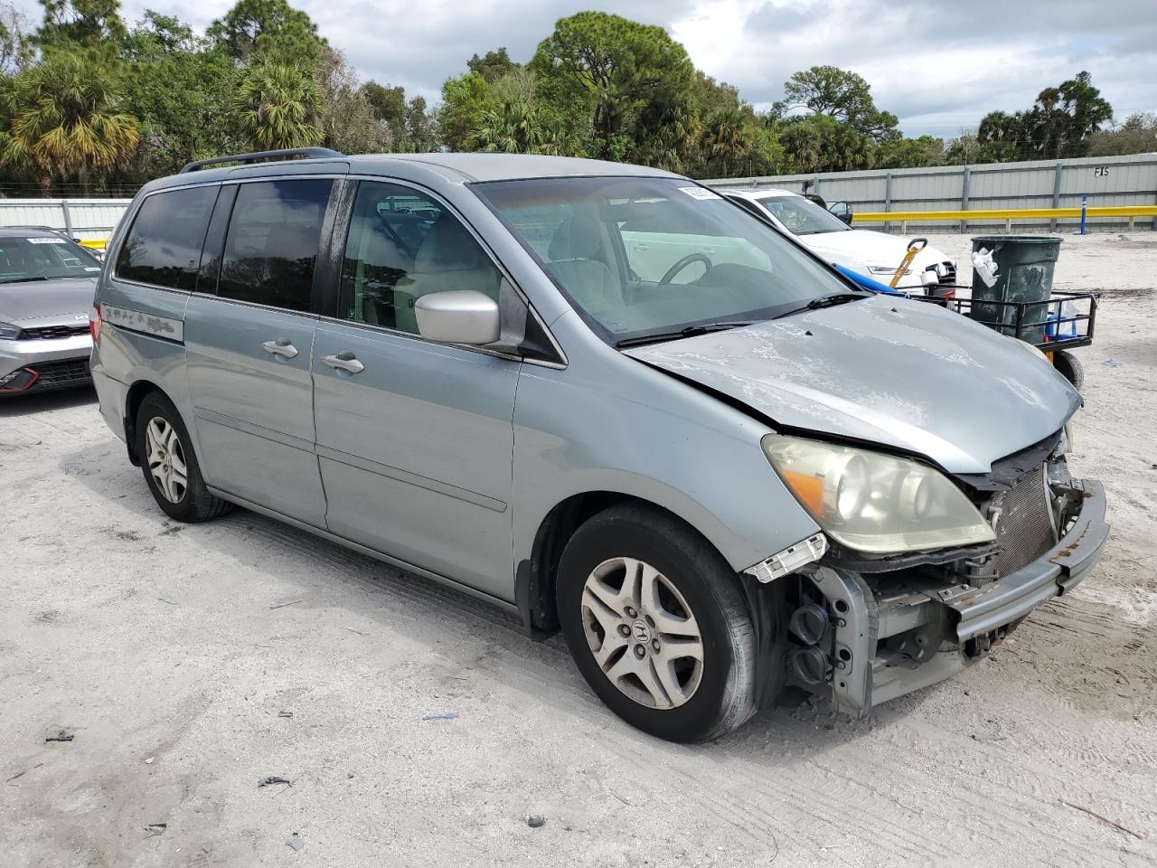 2007 Honda Odyssey - Image 4
