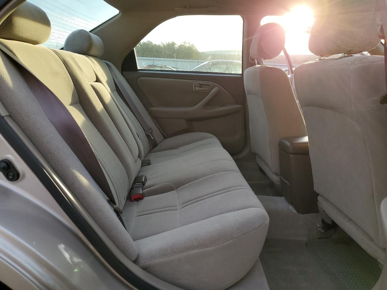 2001 Toyota Camry - Image 10