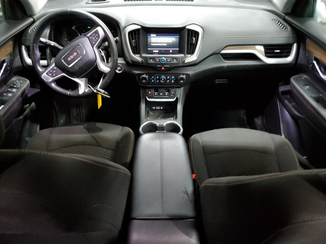 2021 GMC Terrain - Image 8