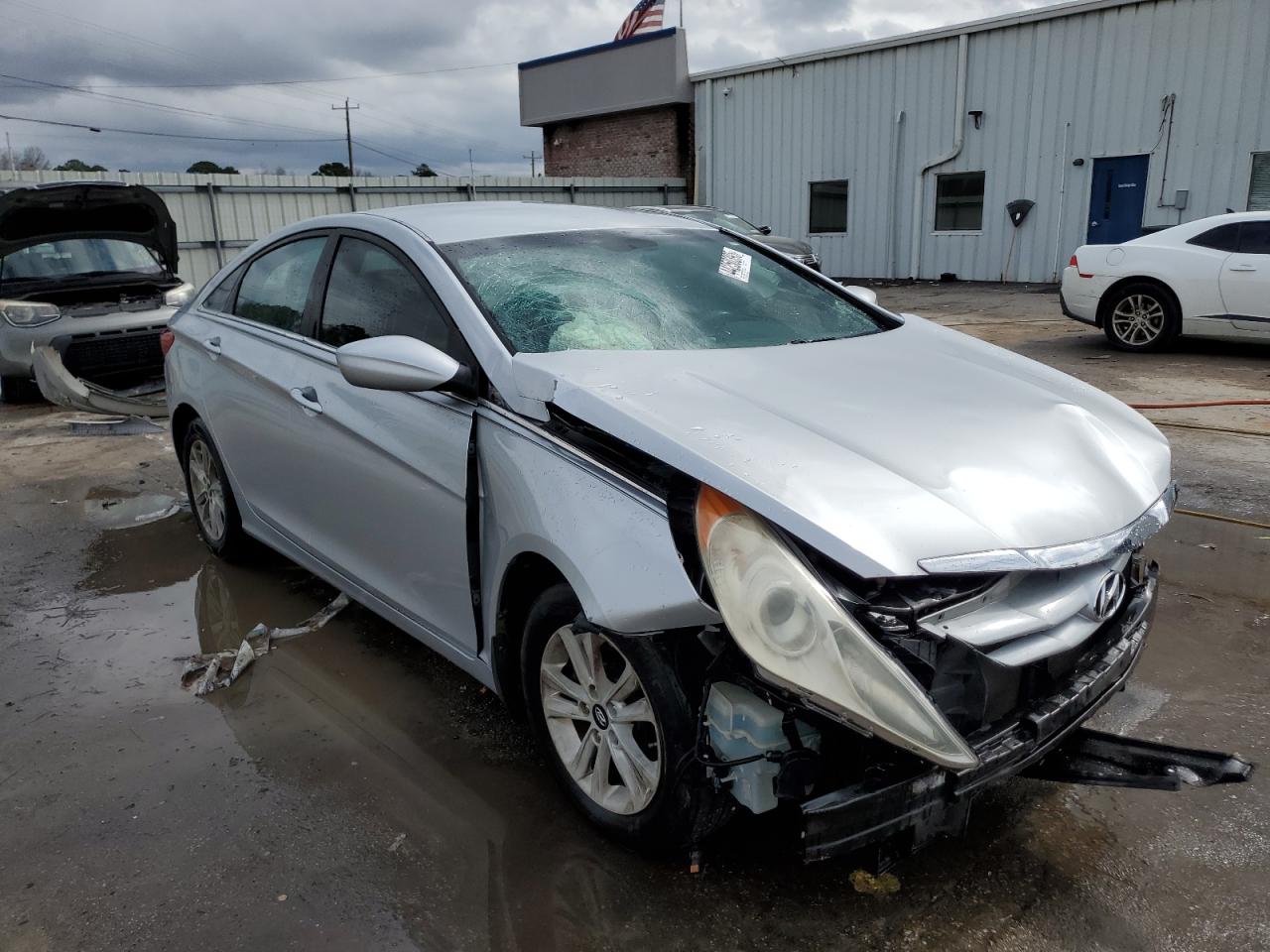 2013 Hyundai Sonata - Image 4
