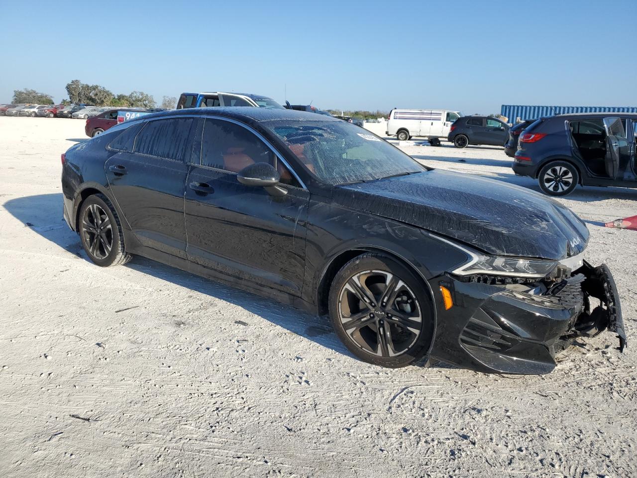 2023 Kia K5 - Image 4