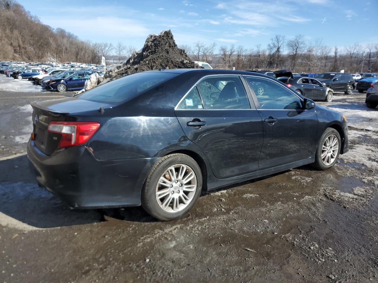 2012 Toyota Camry - Image 3