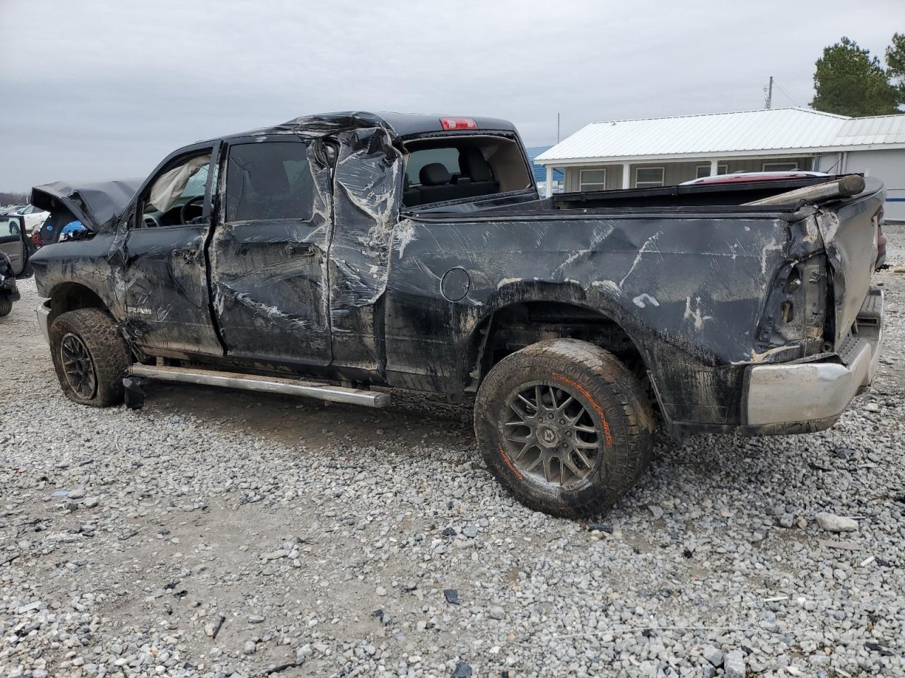 2019 RAM 2500 - Image 2