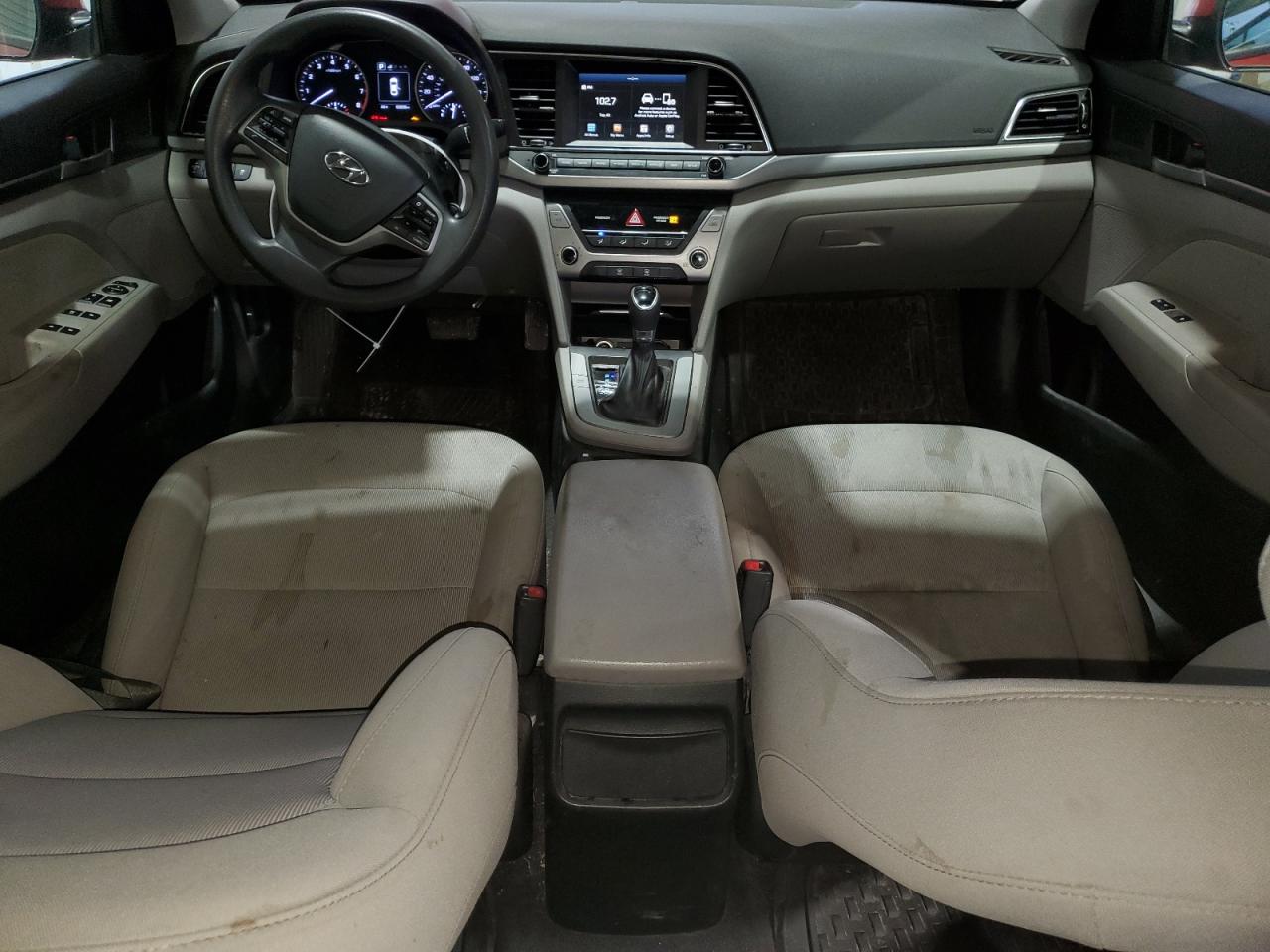 2018 Hyundai Elantra - Image 8