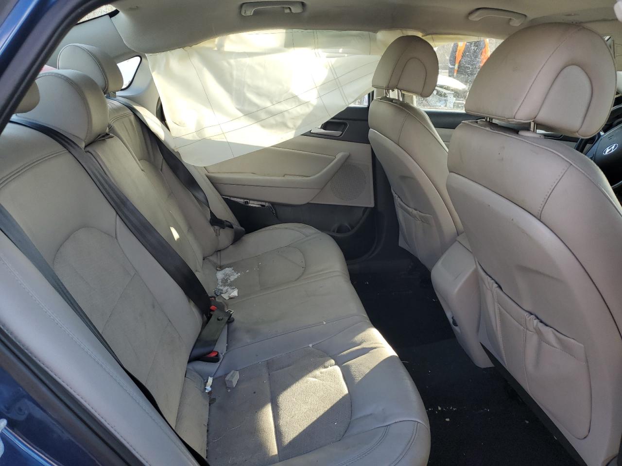 2016 Hyundai Sonata - Image 10