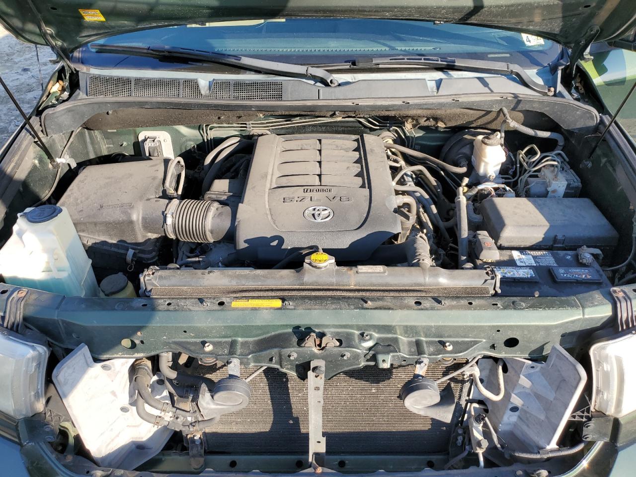 2012 Toyota Tundra - Image 11
