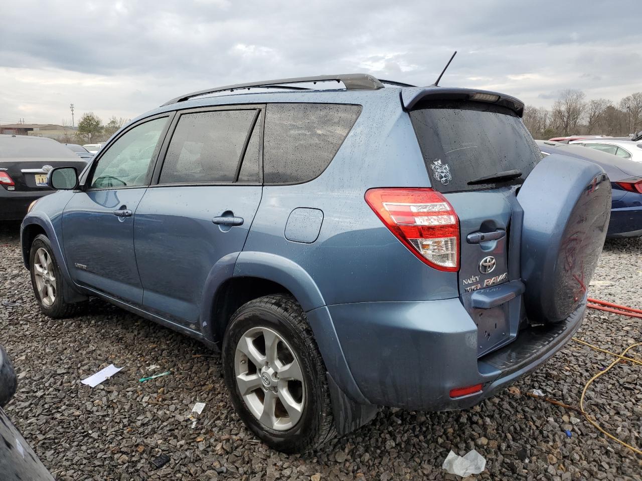 2010 Toyota RAV 4 - Image 2