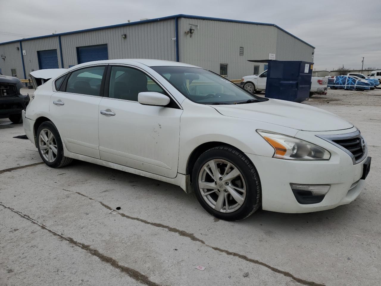 2013 Nissan Altima - Image 4