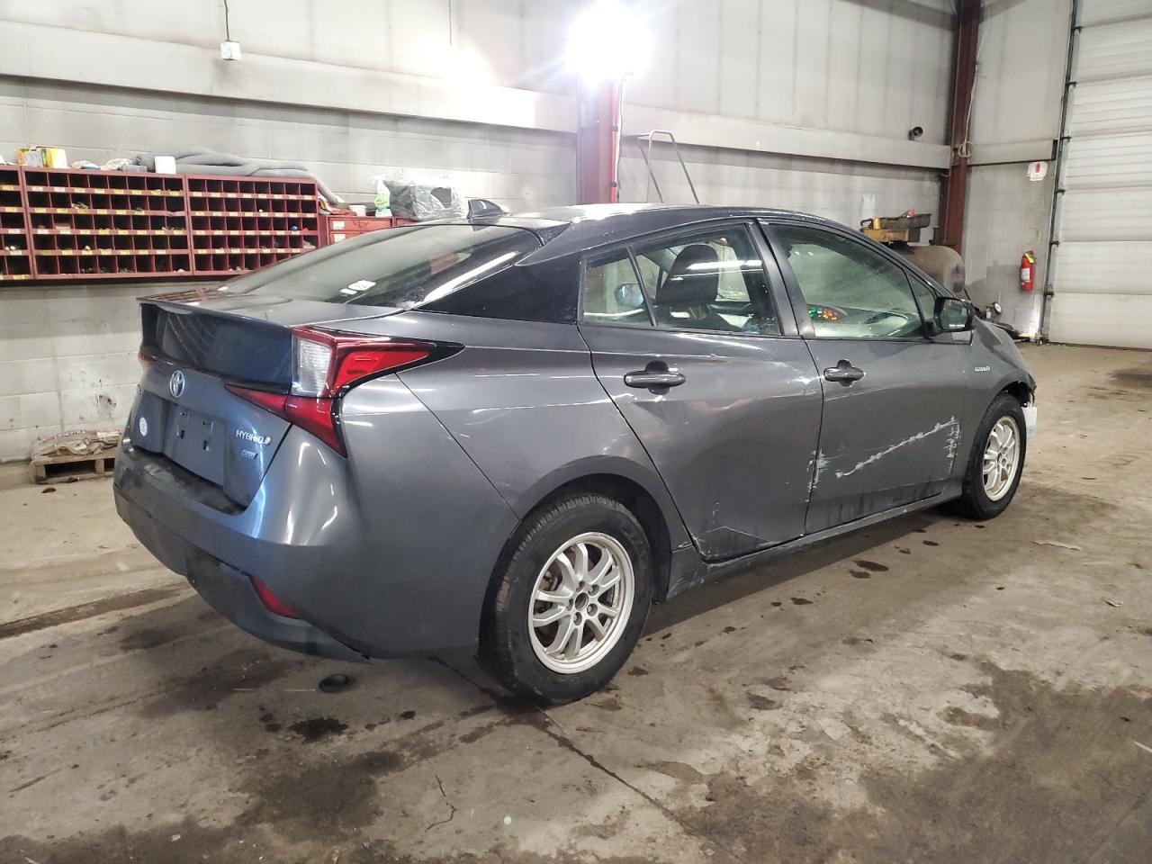 2019 Toyota Prius - Image 3