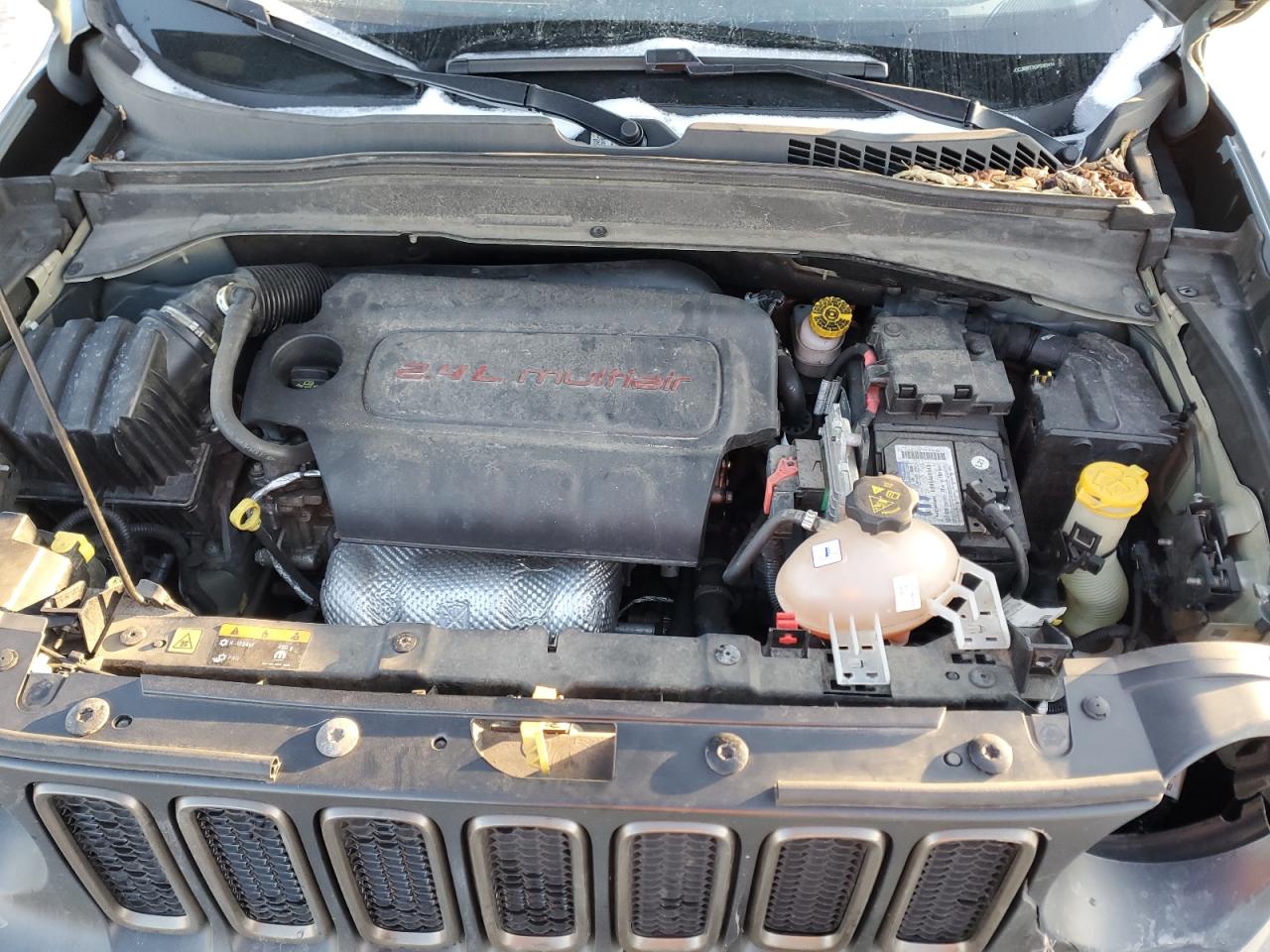 2016 Jeep Renegade - Image 12