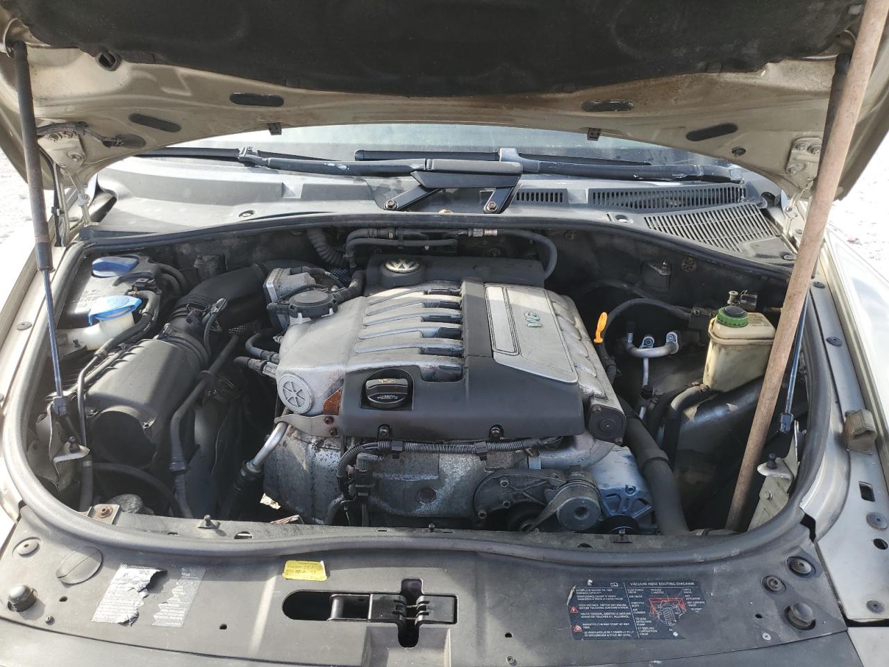 2004 Volkswagen Touareg 3.2 VIN: WVGBC67L24D007688 Lot: 44884215