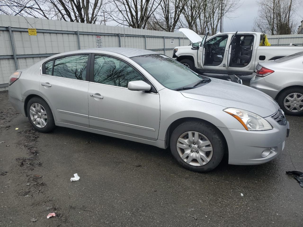 2011 Nissan Altima - Image 4