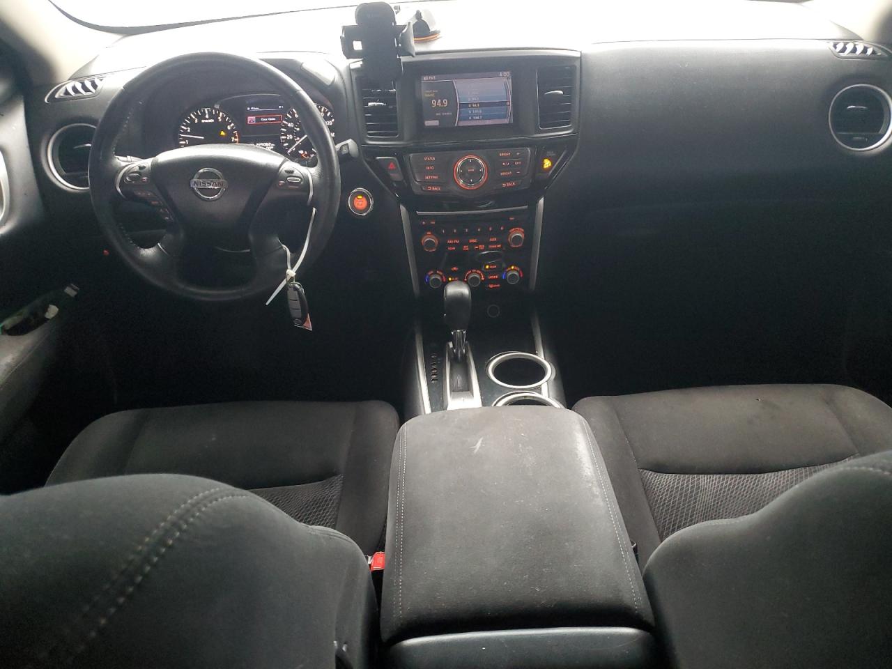 2014 Nissan Pathfinder - Image 8