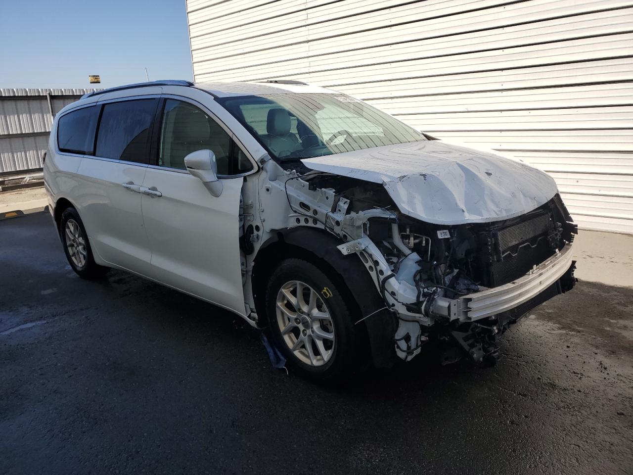 2021 Chrysler Pacifica - Image 4