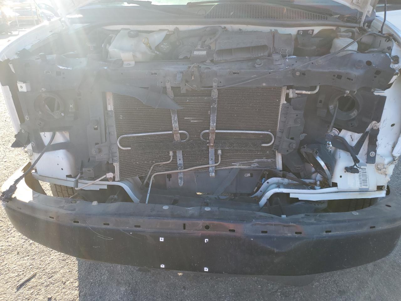 2014 Chevrolet Express - Image 11