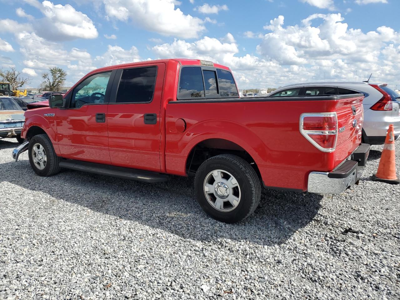 2014 Ford F-150 - Image 2