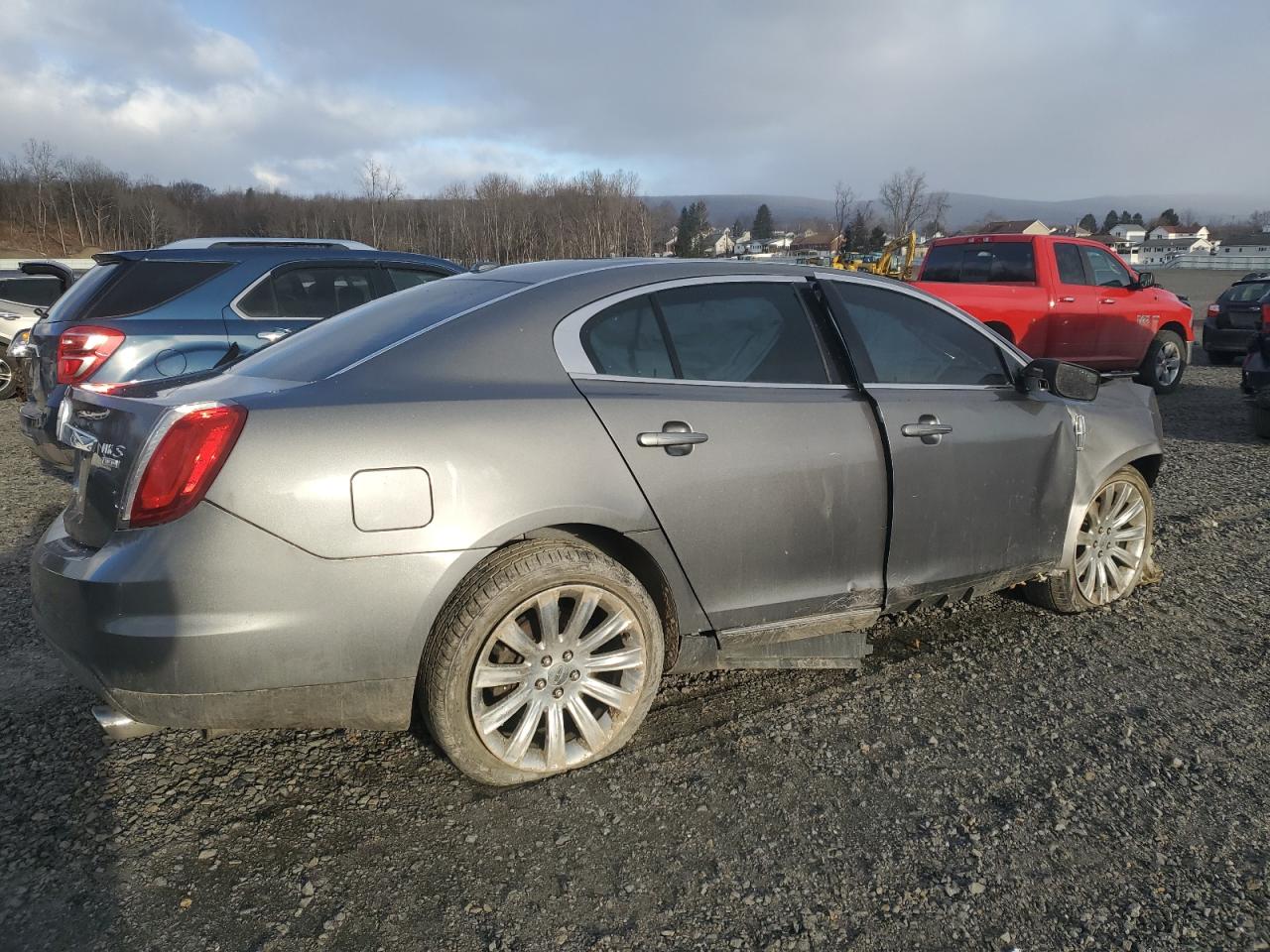 2011 Lincoln MKS - Image 3