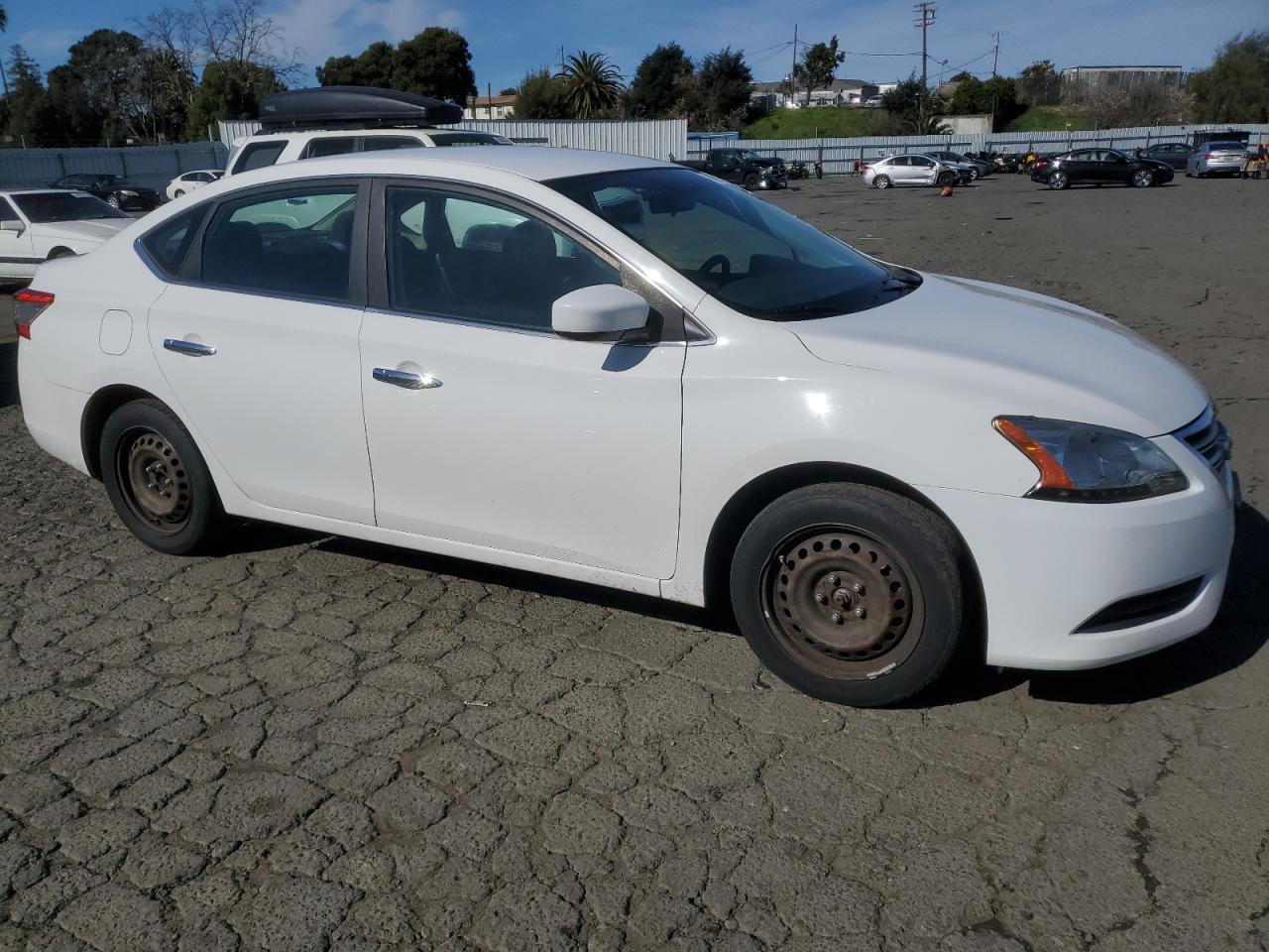 2015 Nissan Sentra - Image 4