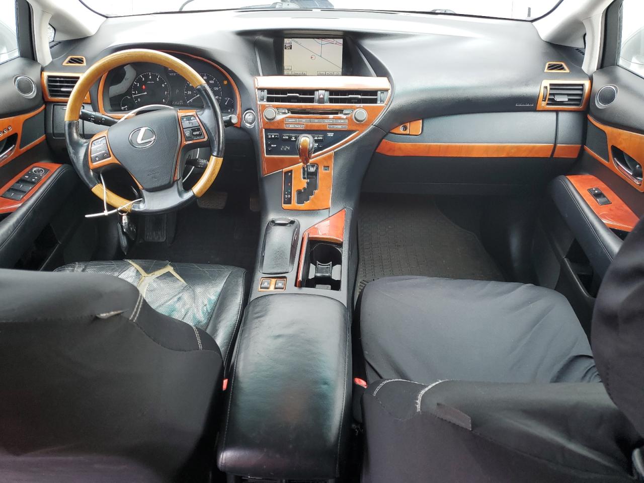 2010 Lexus RX - Image 8