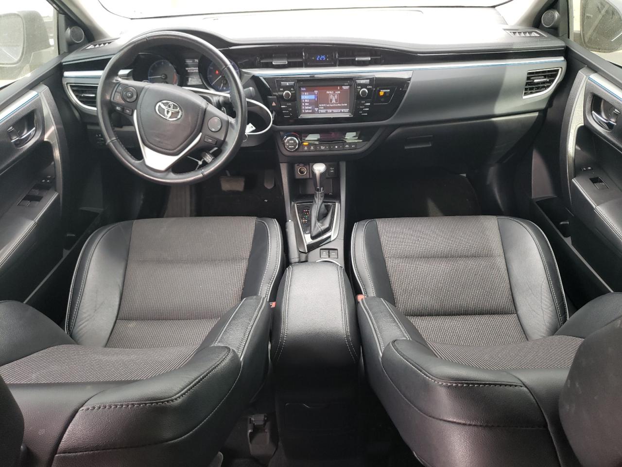 2015 Toyota Corolla - Image 8