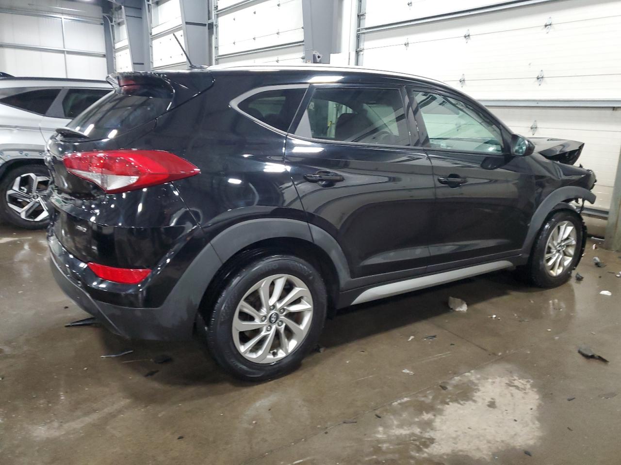2017 Hyundai Tucson - Image 3