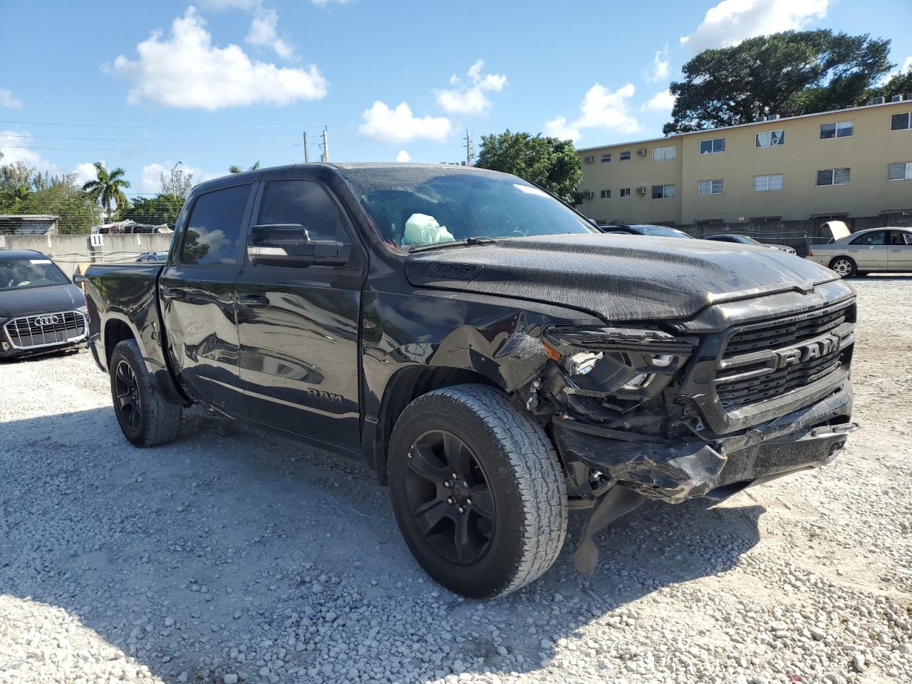 2020 RAM 1500 - Image 4