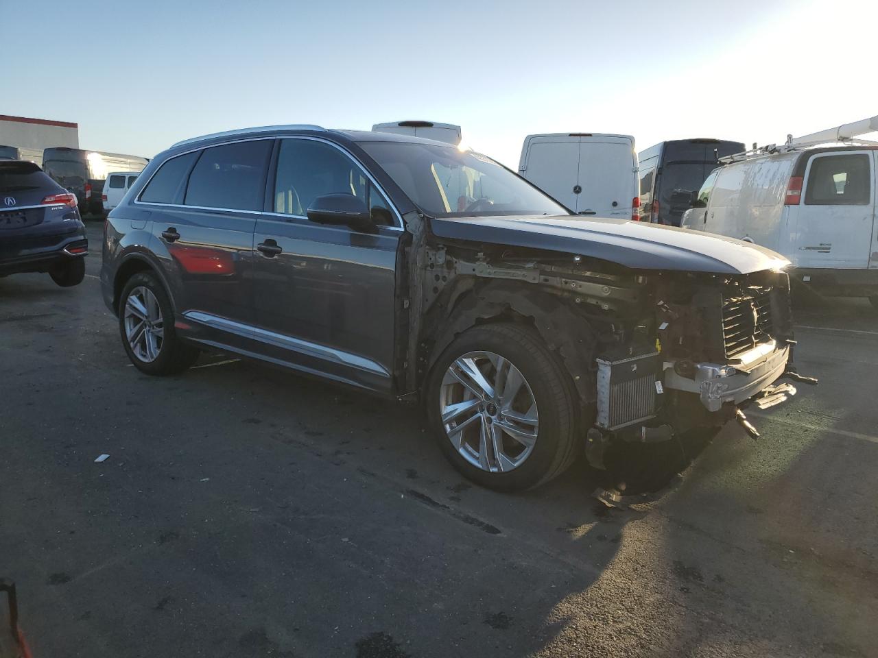 2021 Audi Q7 - Image 4