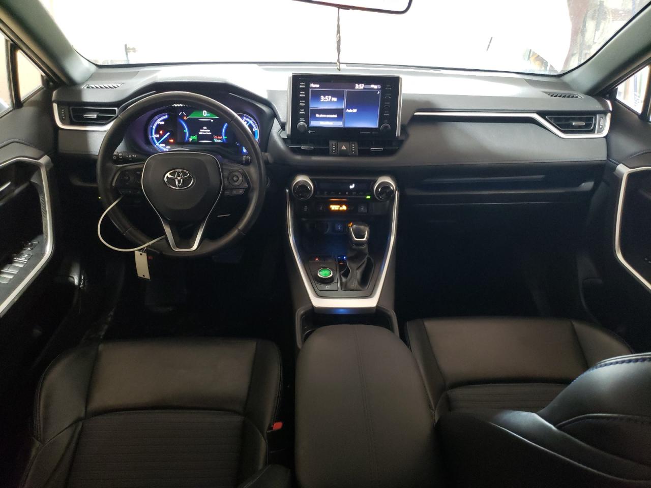 2020 Toyota RAV 4 - Image 8
