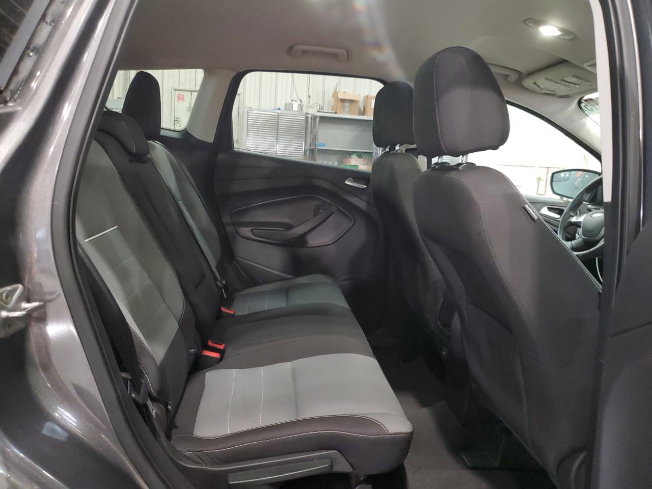 2014 Ford Escape - Image 11