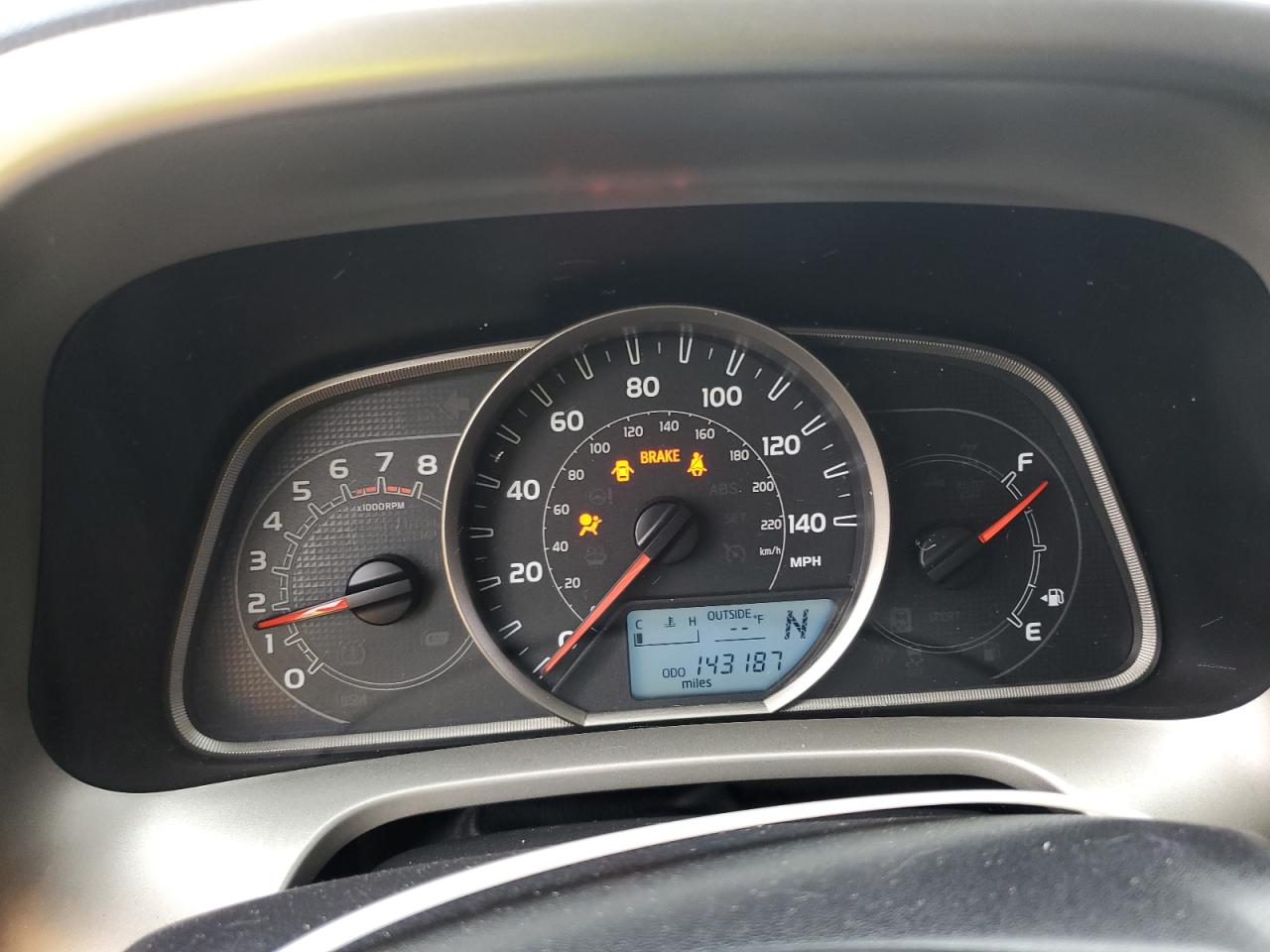 2014 Toyota RAV 4 - Image 9