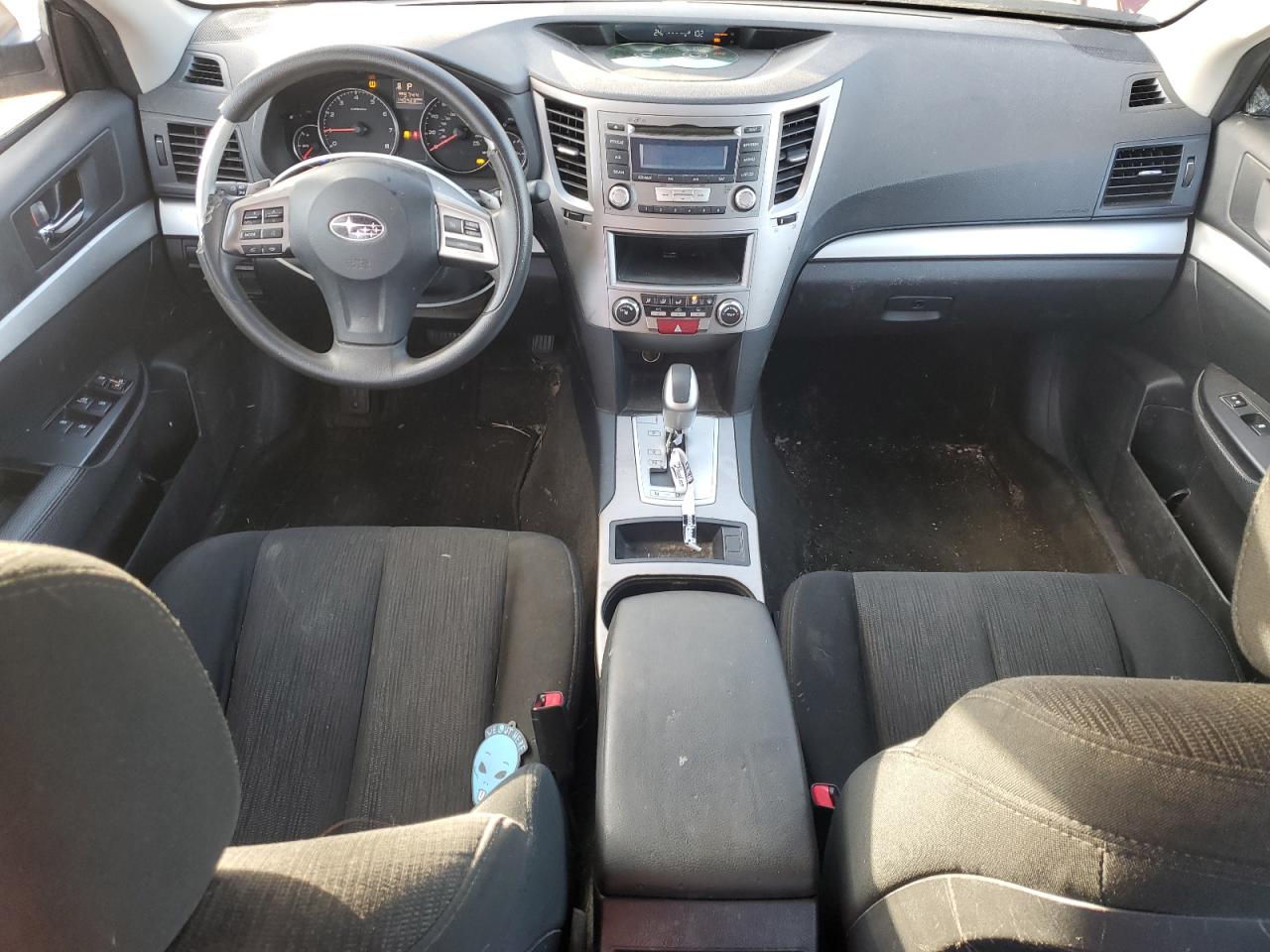 2013 Subaru Outback - Image 8